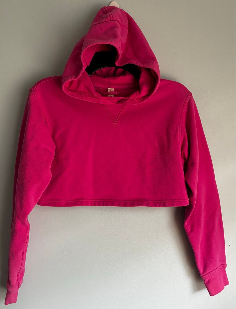 Lululemon Cropped Hoodie Size 0 Hot Pink Sweatshirt Pullover